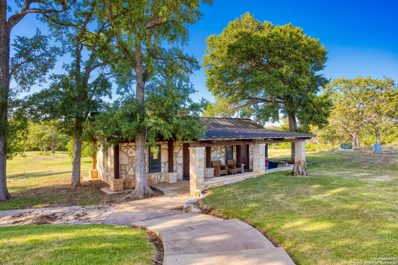 170 Goose Landing Way Harper TX 78631