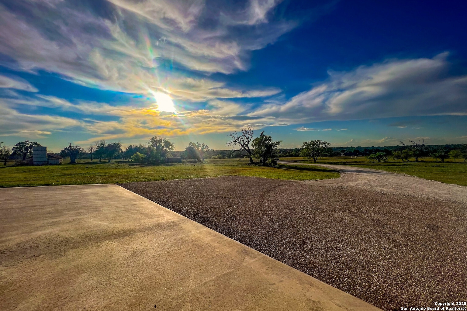 170 Goose Landing Way Harper TX 78631