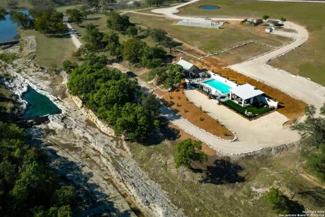170 Goose Landing Way Harper TX 78631