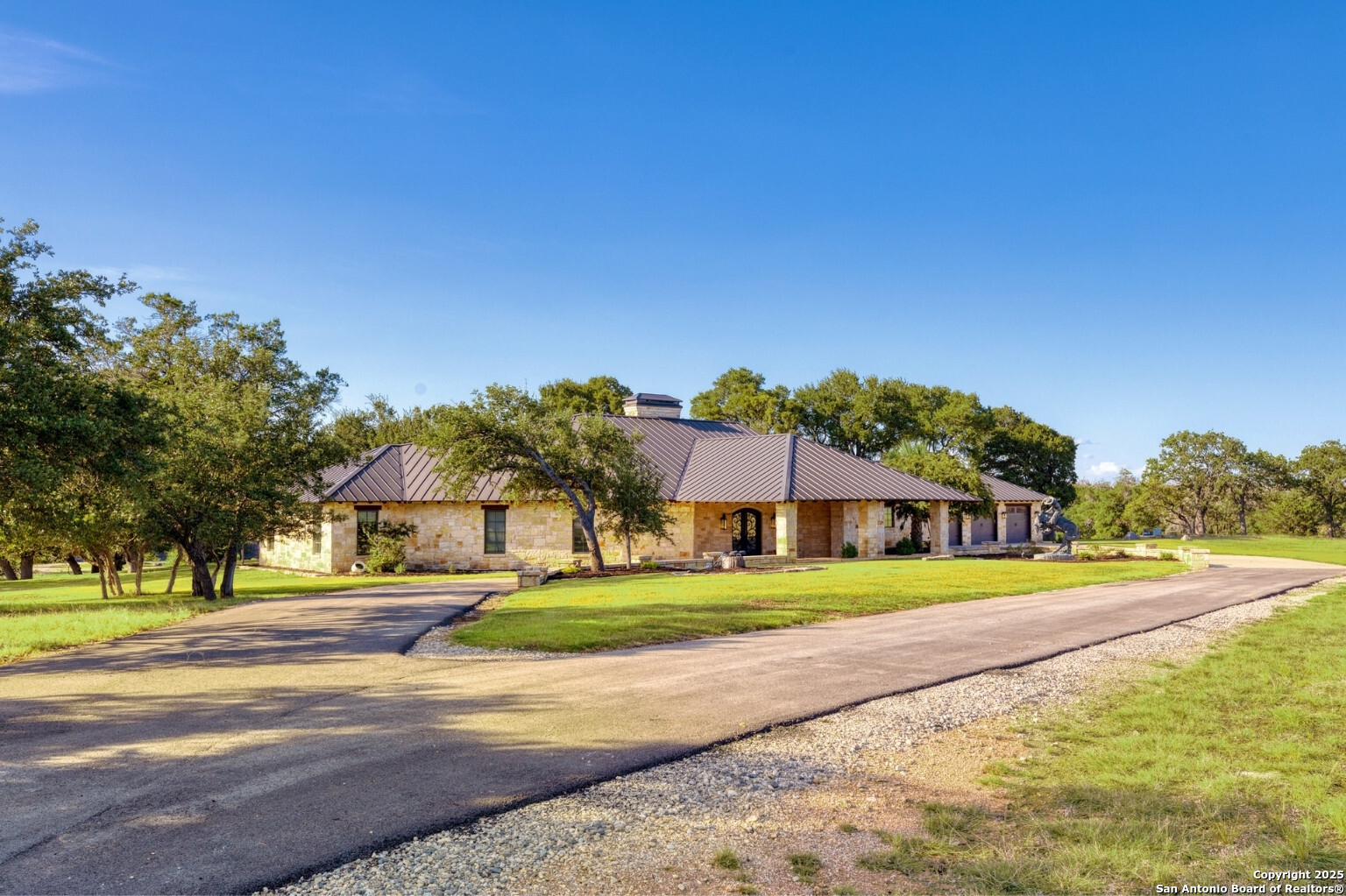 170 Goose Landing Way Harper TX 78631