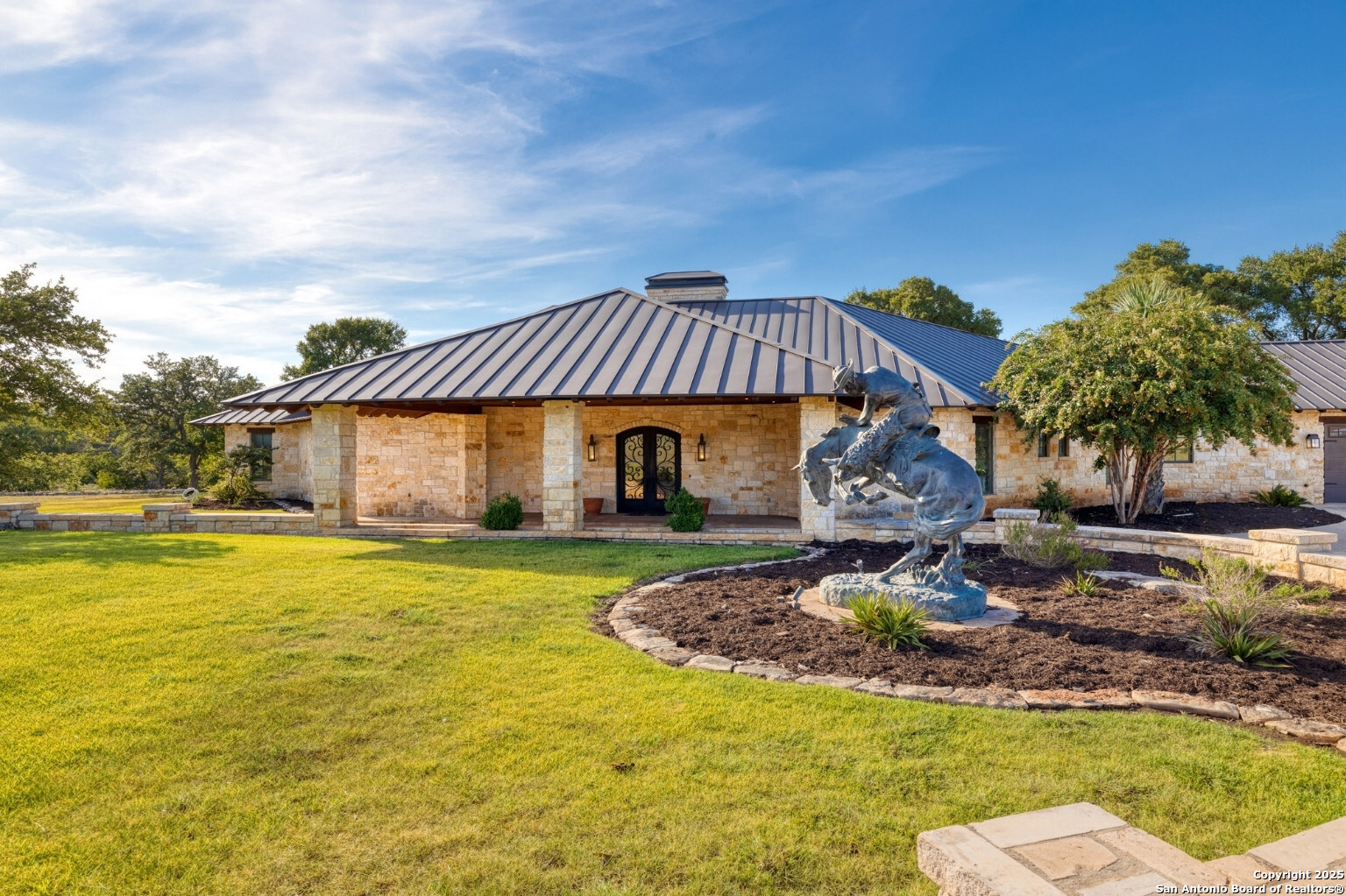 170 Goose Landing Way Harper TX 78631