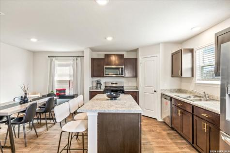 10011 Crabapple Pass San Antonio TX 78254