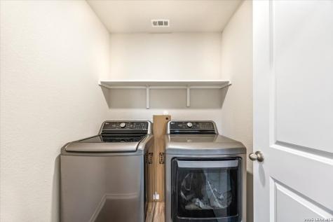 10011 Crabapple Pass San Antonio TX 78254