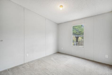 140 Lake Terrace Drive Lakehills TX 78063