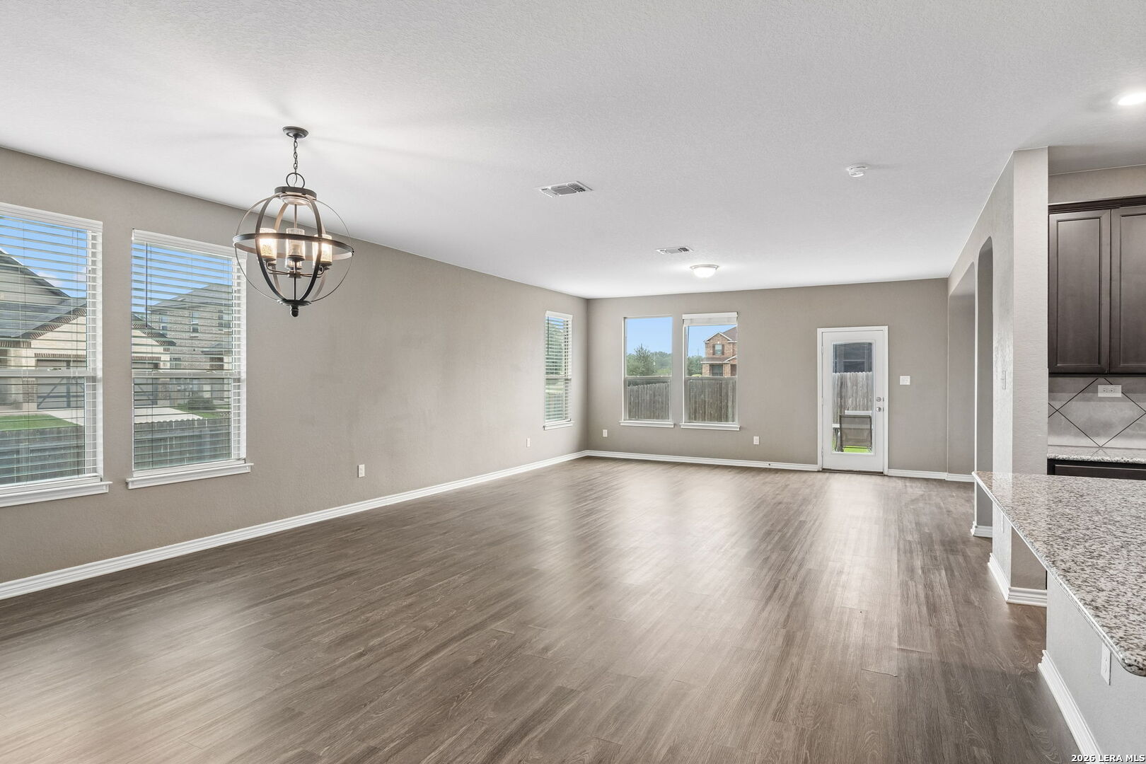 102 Anchor Bluff Universal City TX 78148
