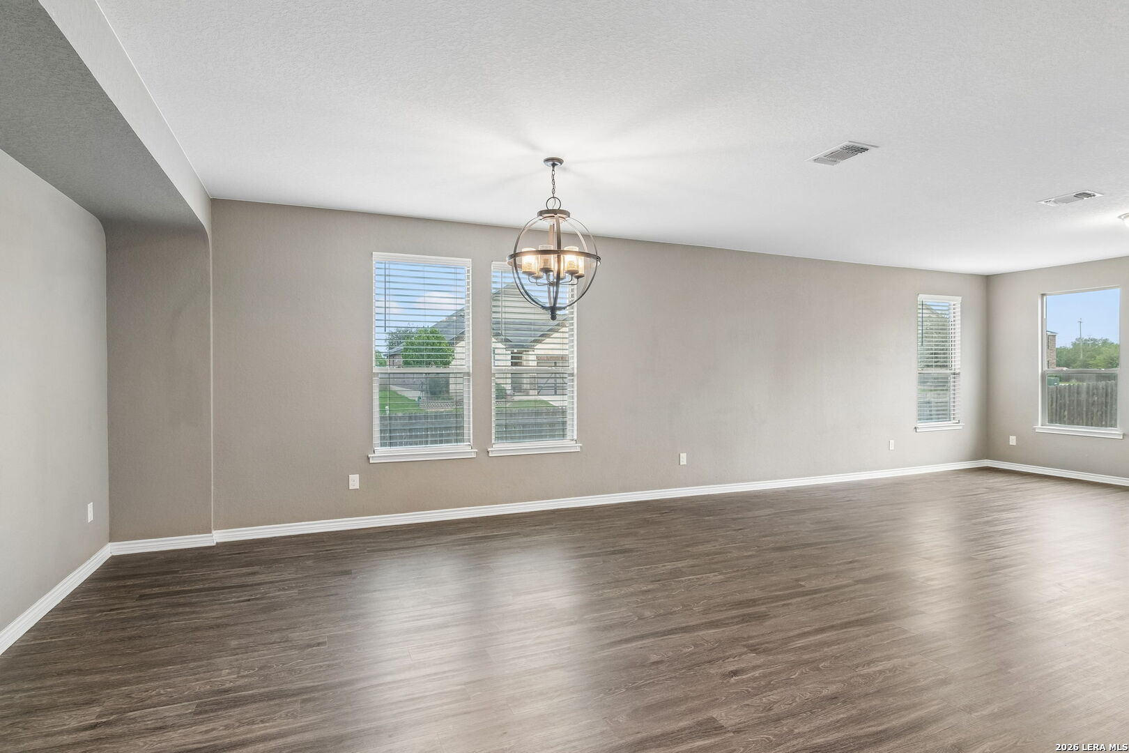 102 Anchor Bluff Universal City TX 78148