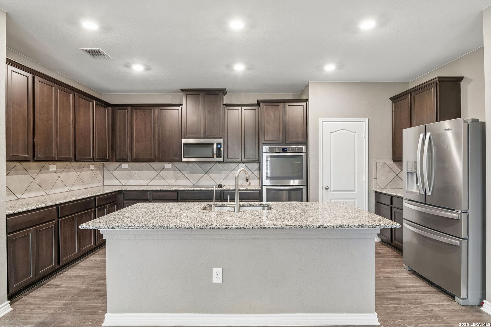 102 Anchor Bluff Universal City TX 78148