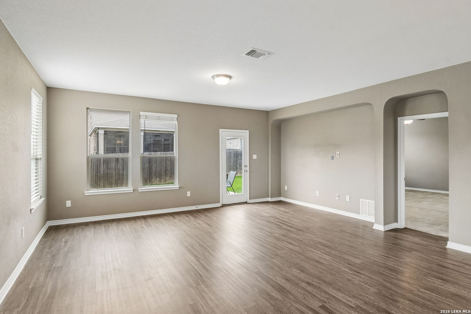 102 Anchor Bluff Universal City TX 78148