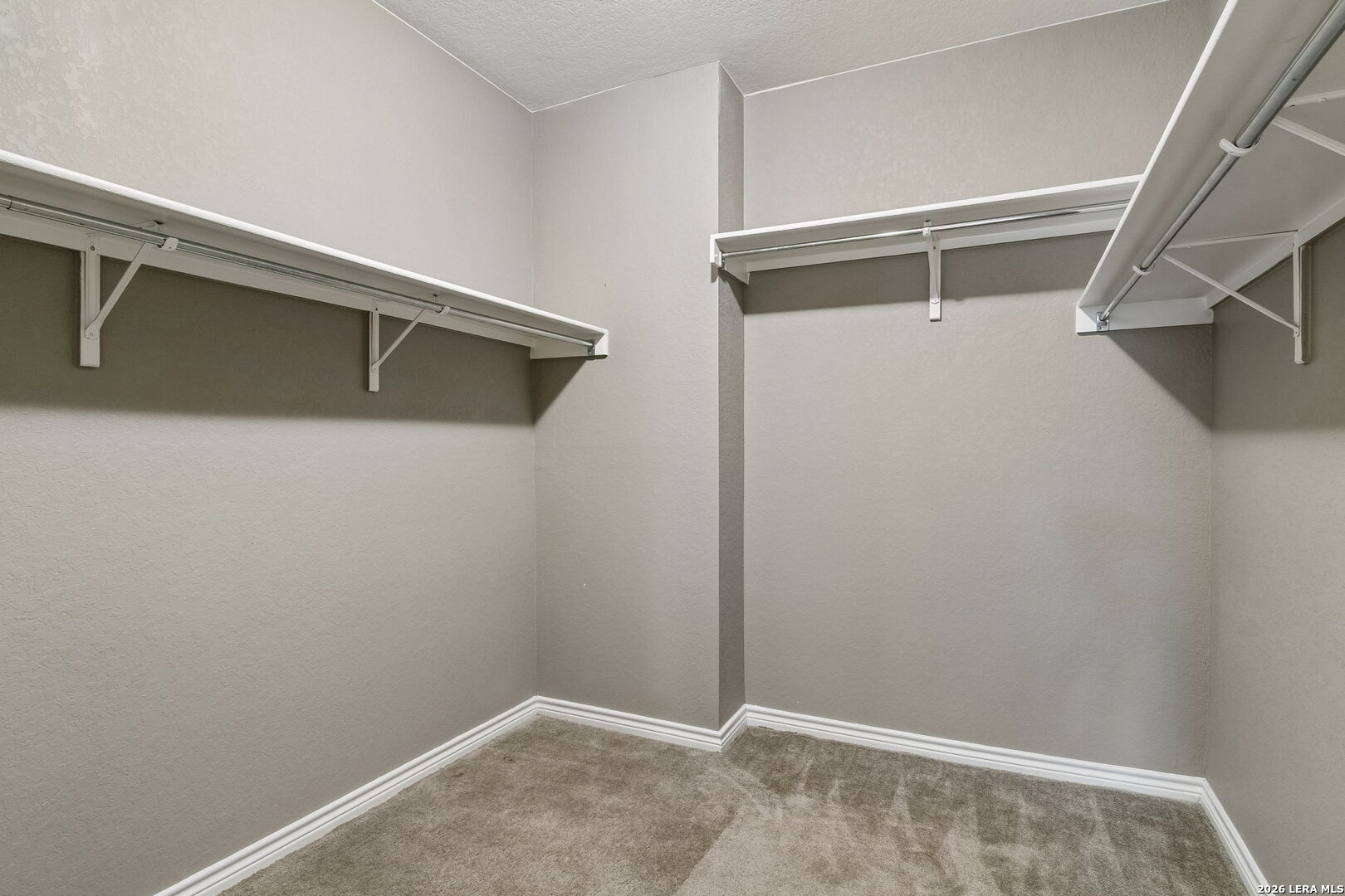 102 Anchor Bluff Universal City TX 78148