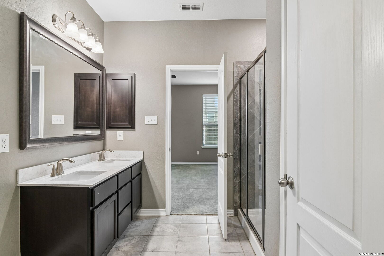 102 Anchor Bluff Universal City TX 78148