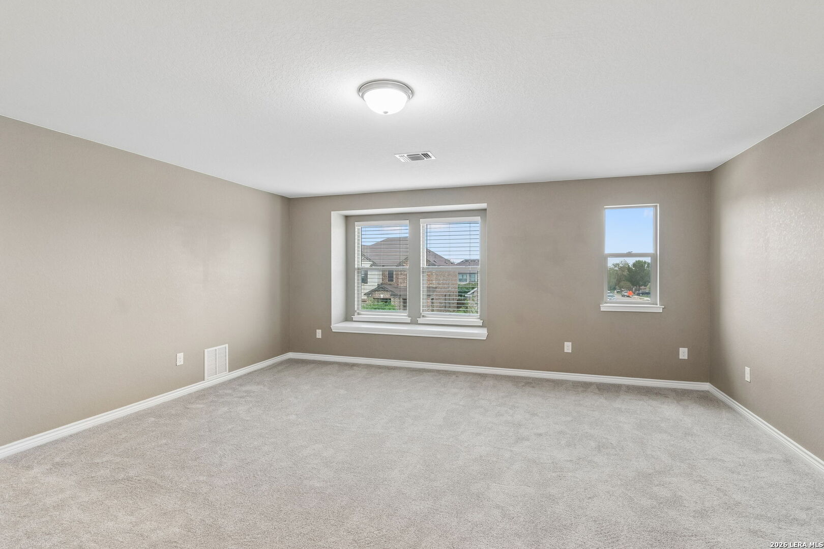 102 Anchor Bluff Universal City TX 78148
