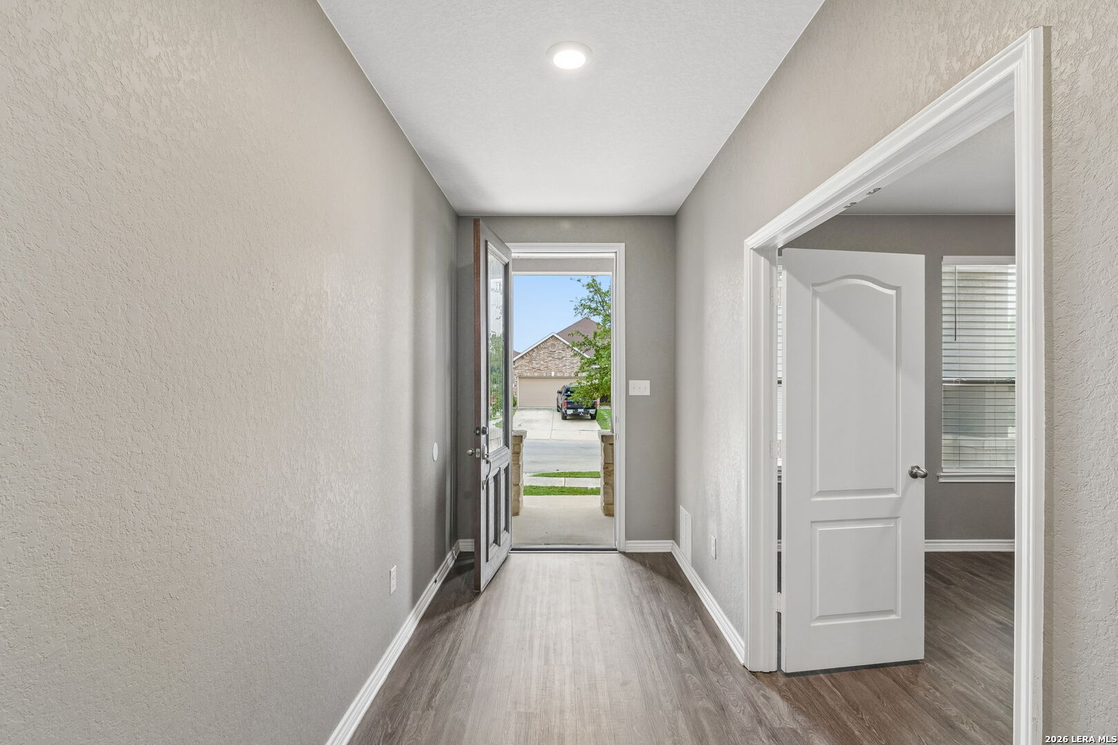 102 Anchor Bluff Universal City TX 78148