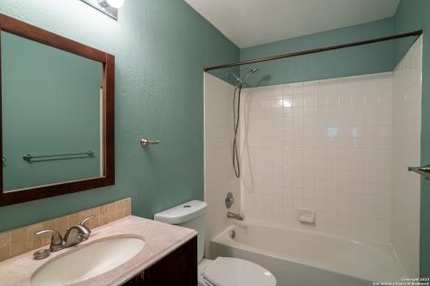 22047 Kenton Knoll San Antonio TX 78258