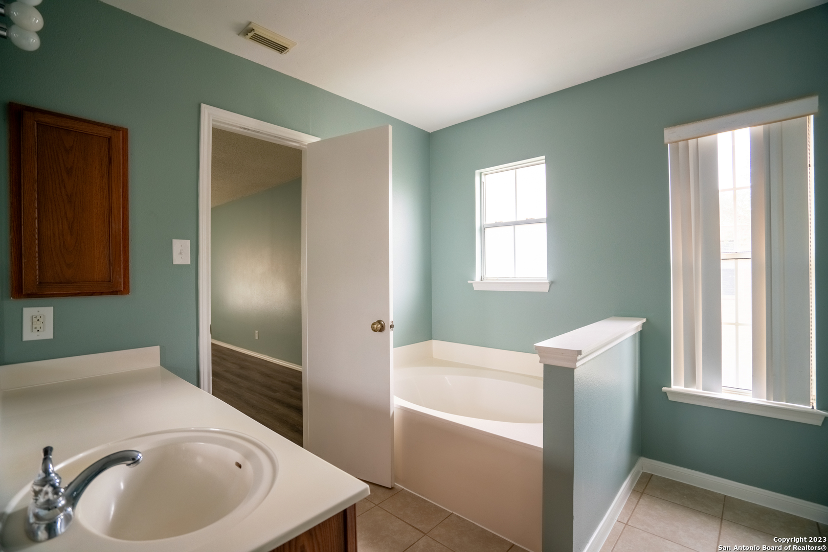22047 Kenton Knoll San Antonio TX 78258