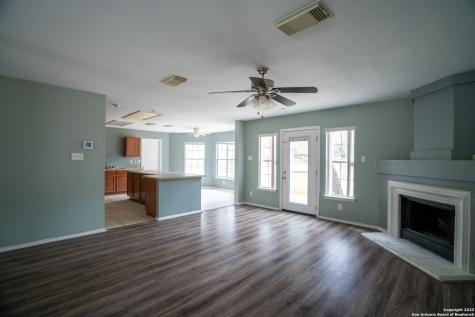 22047 Kenton Knoll San Antonio TX 78258