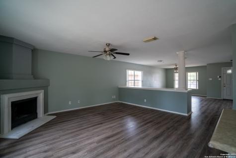 22047 Kenton Knoll San Antonio TX 78258