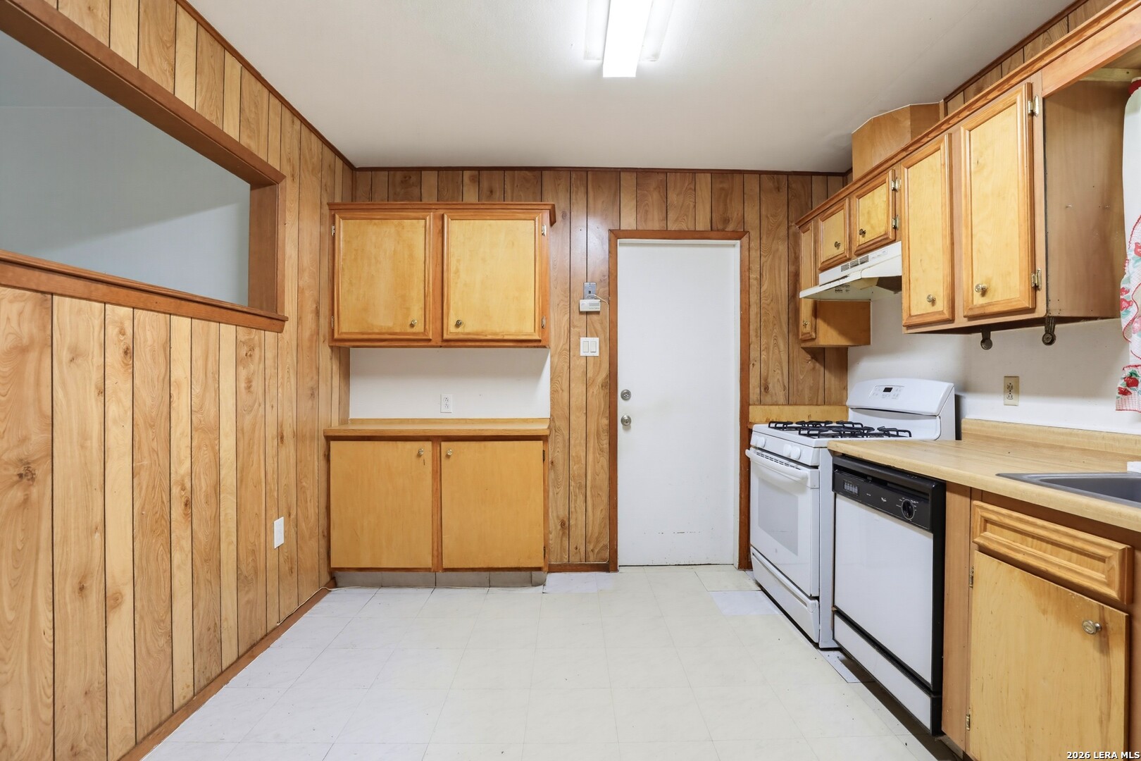 8831 Oakbrook Street San Antonio TX 78221