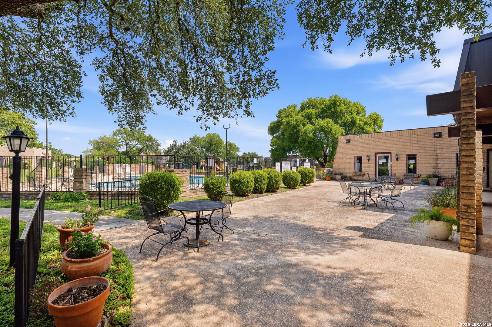 6814 Crown Ridge San Antonio TX 78239