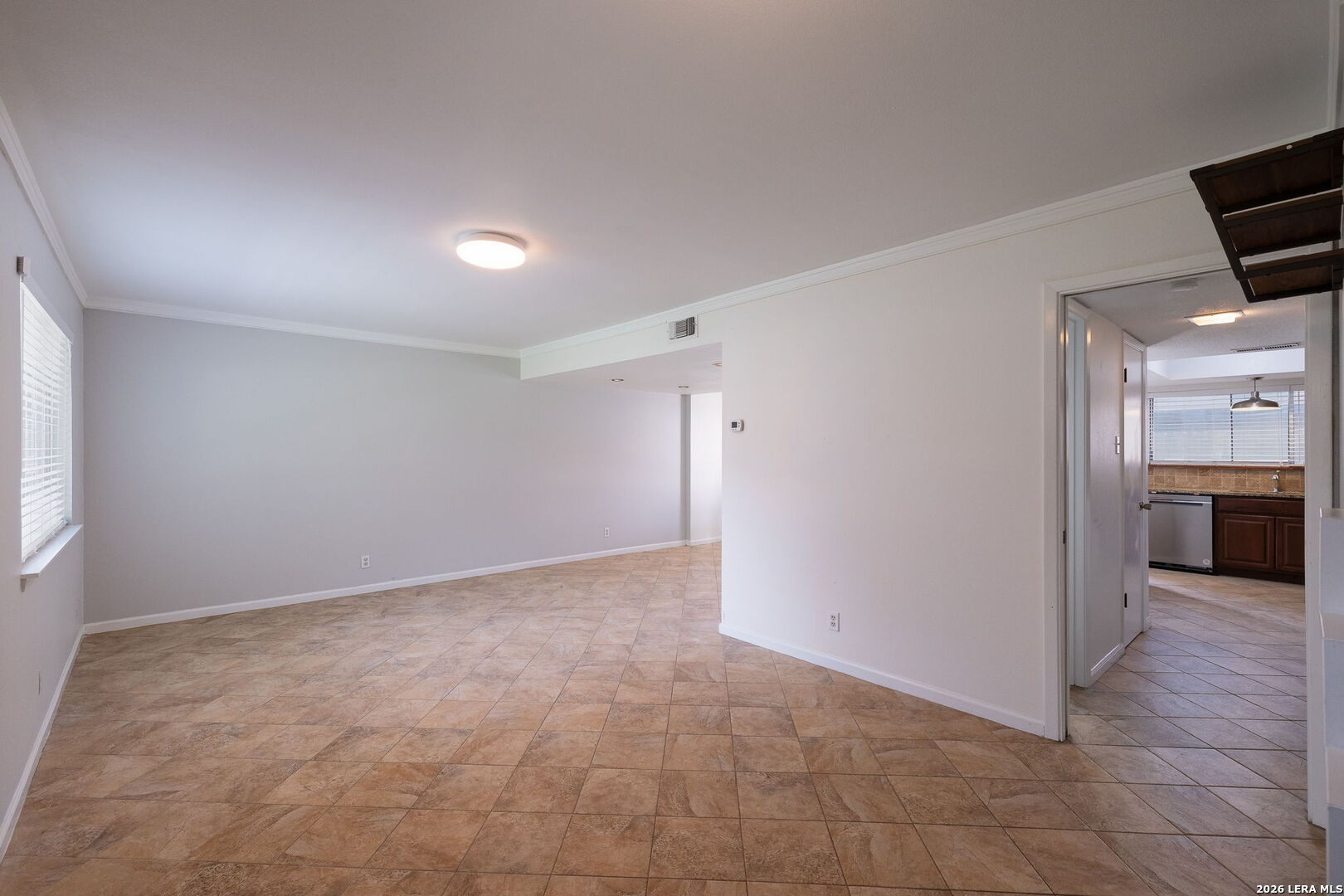 6814 Crown Ridge San Antonio TX 78239