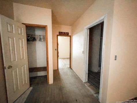 312 James Street Brackettville TX 78832