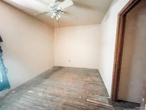 312 James Street Brackettville TX 78832