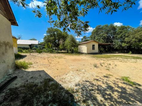 312 James Street Brackettville TX 78832