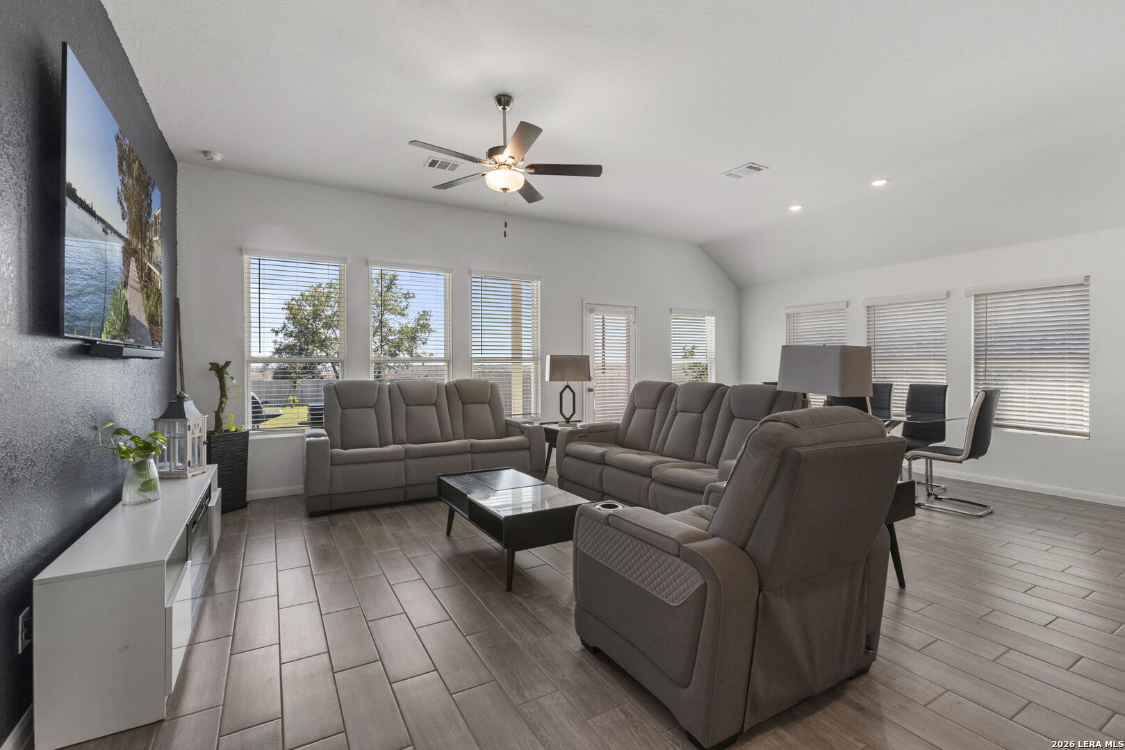 14118 Hertford Shire San Antonio TX 78245