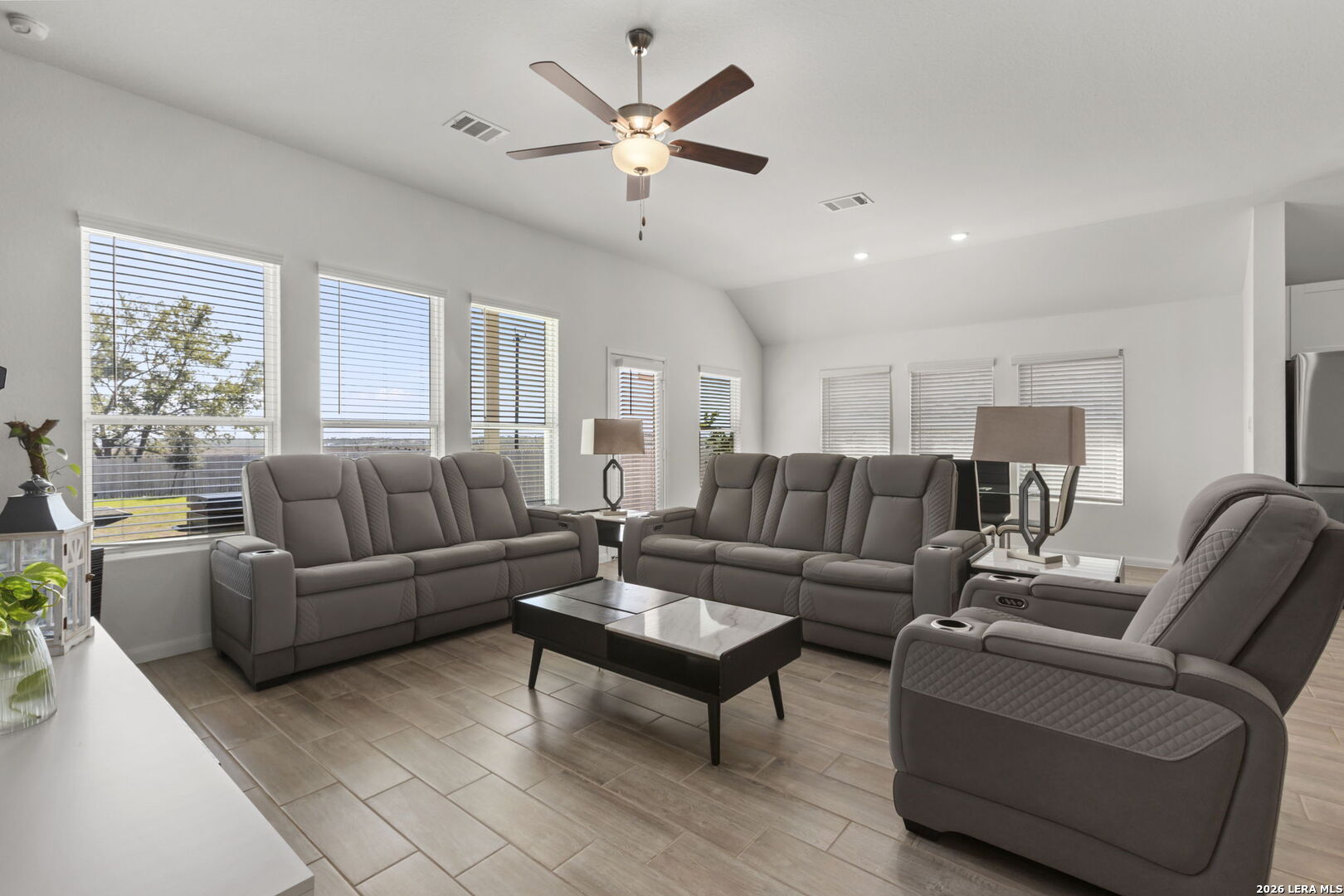 14118 Hertford Shire San Antonio TX 78245