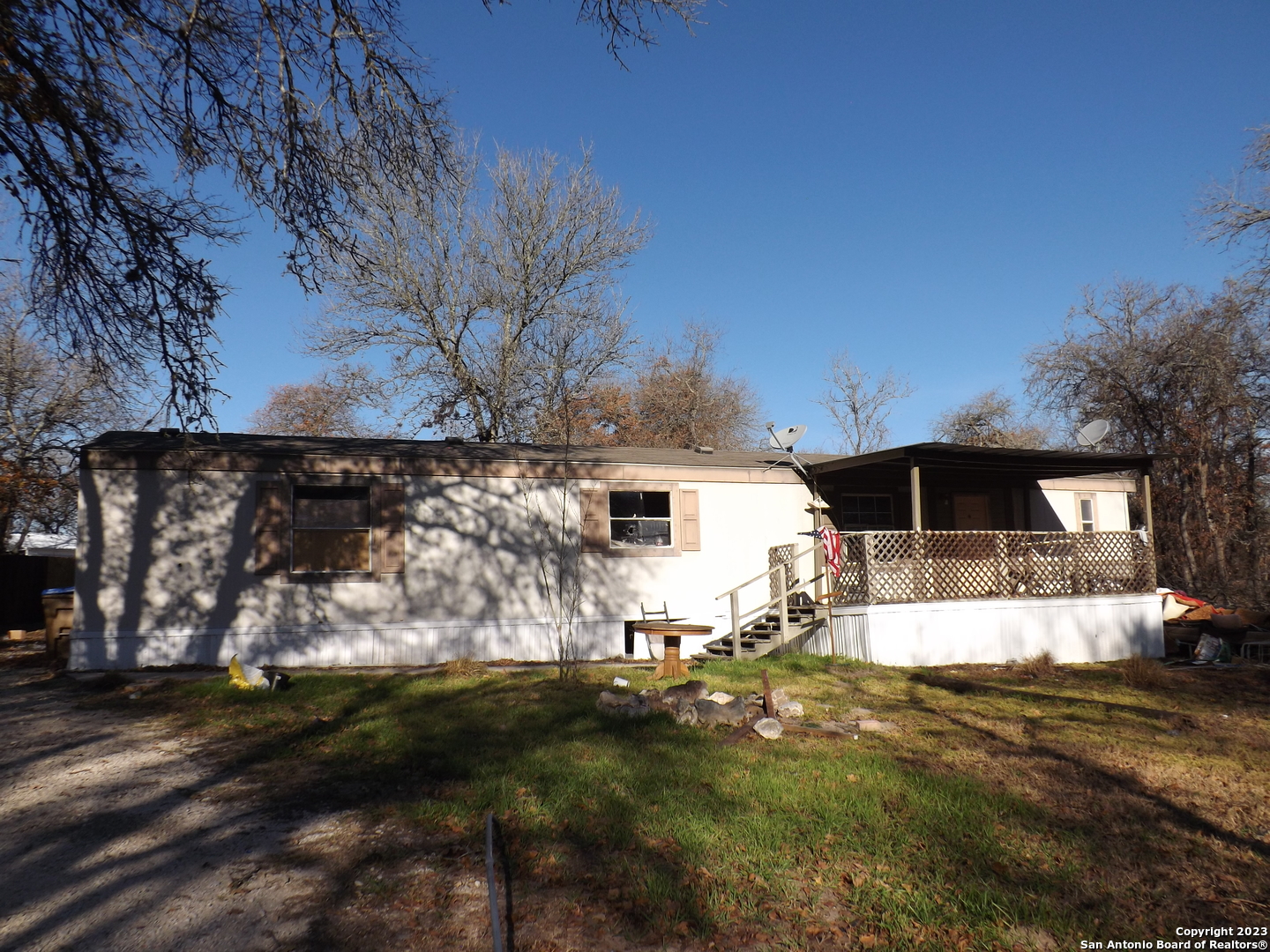 23135 Shady Forest Drive Elmendorf TX 78112