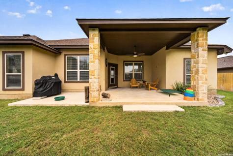 1705 Crooked Creek Drive Pleasanton TX 78064