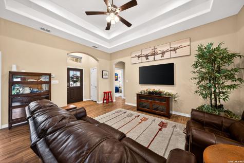 1705 Crooked Creek Drive Pleasanton TX 78064