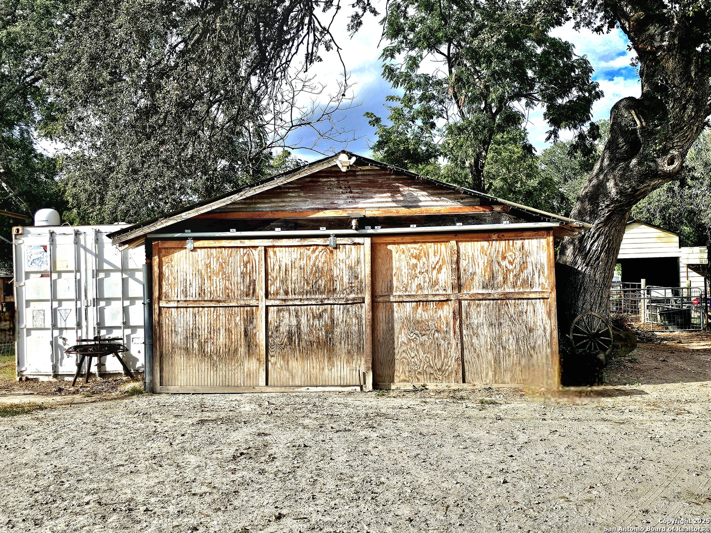 208 Jeff Pleasanton TX 78064