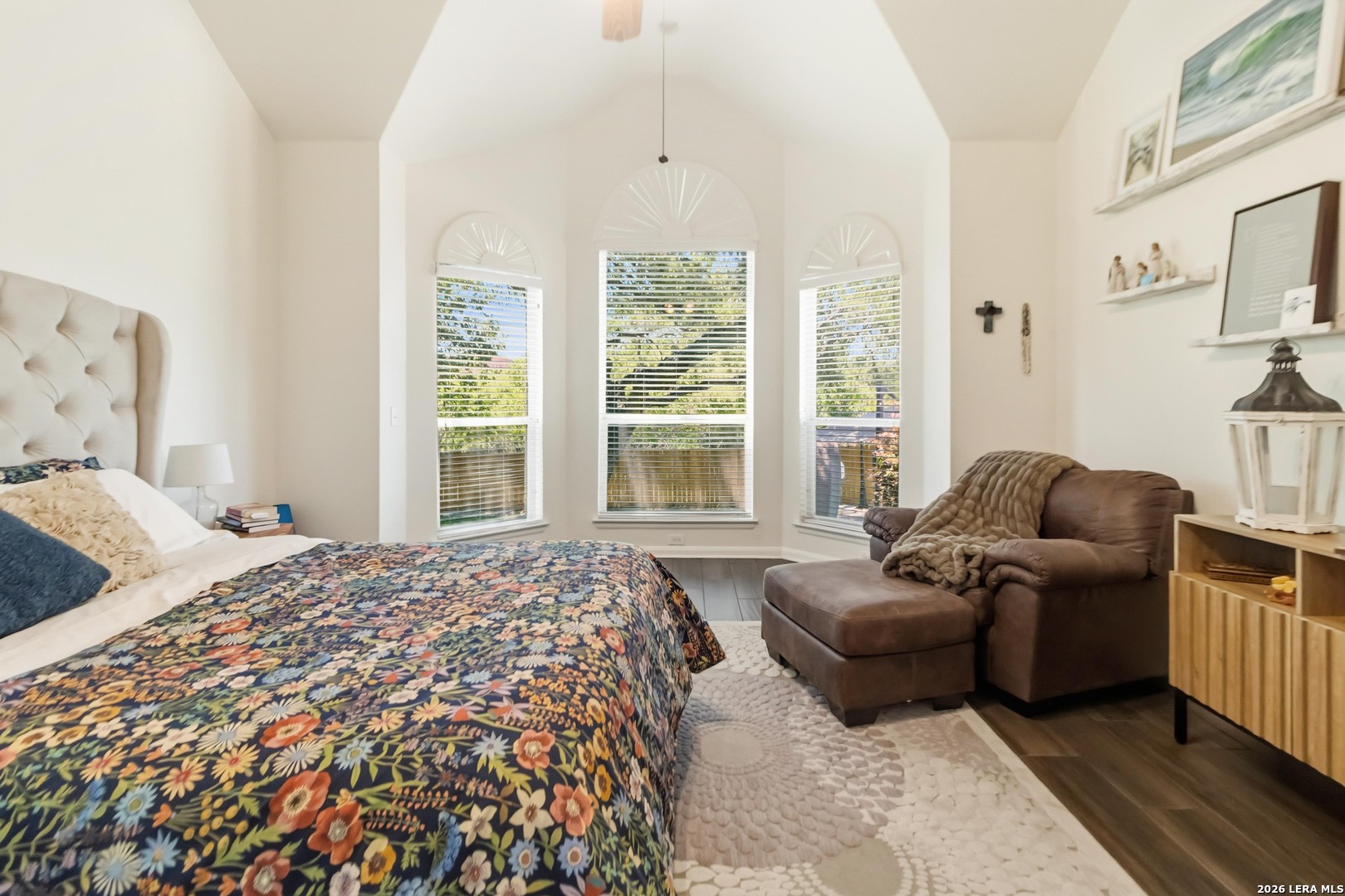 906 Desert Bluff San Antonio TX 78258