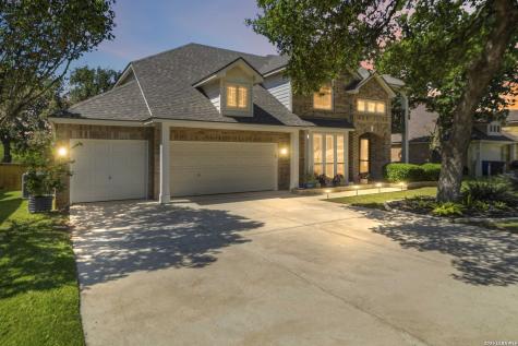 906 Desert Bluff San Antonio TX 78258