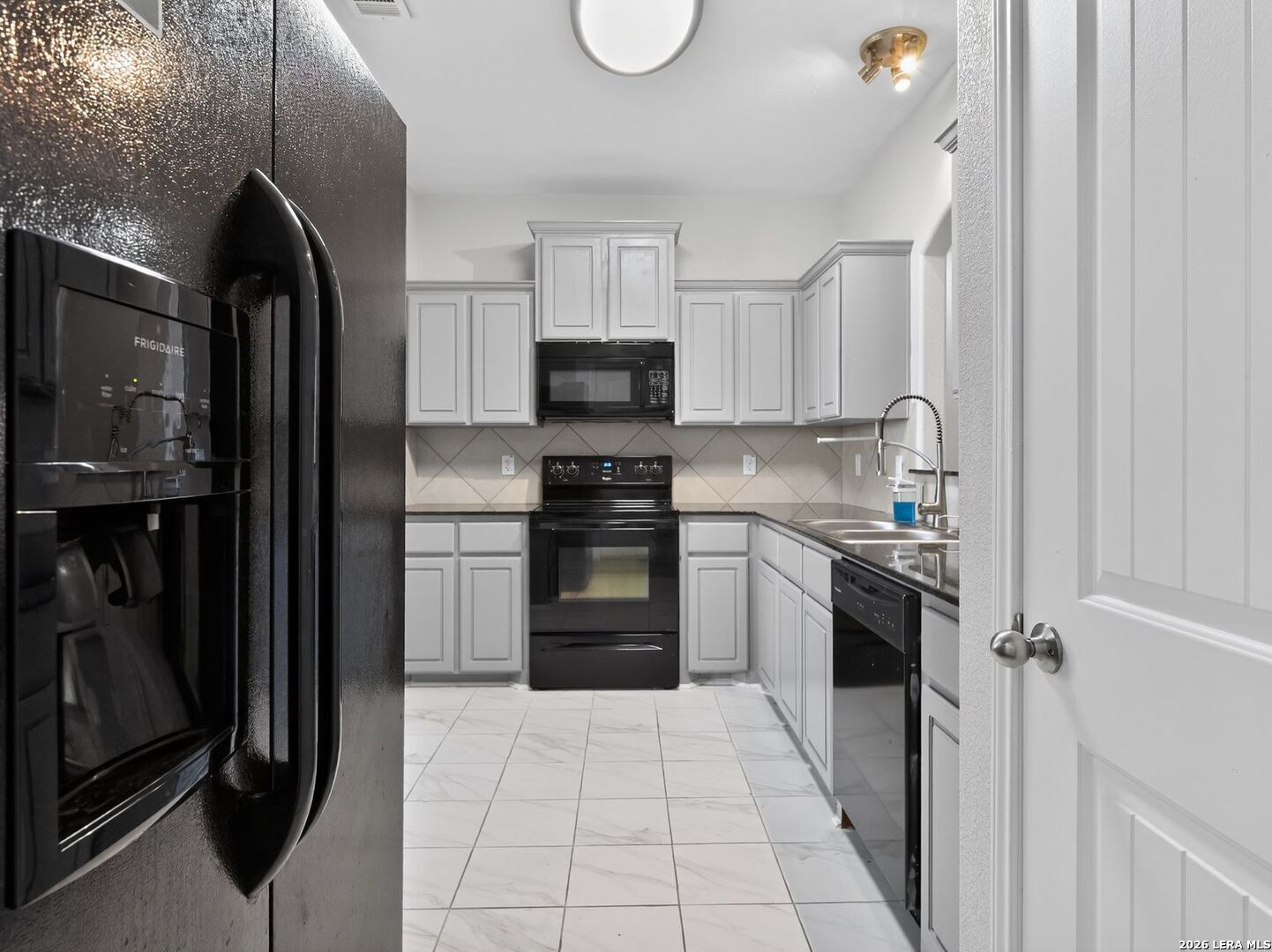 2707 Hector Killeen TX 76549