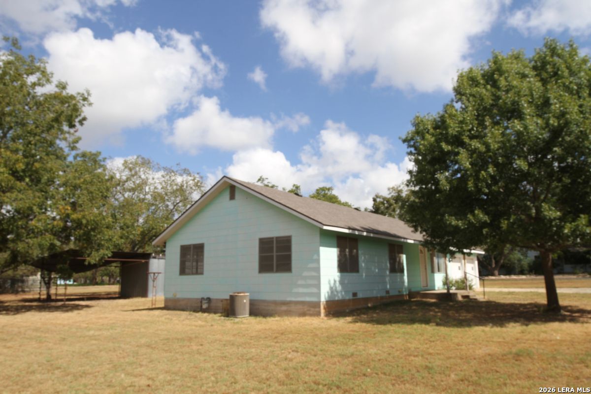610 N Pine Street Fredericksburg TX 78624