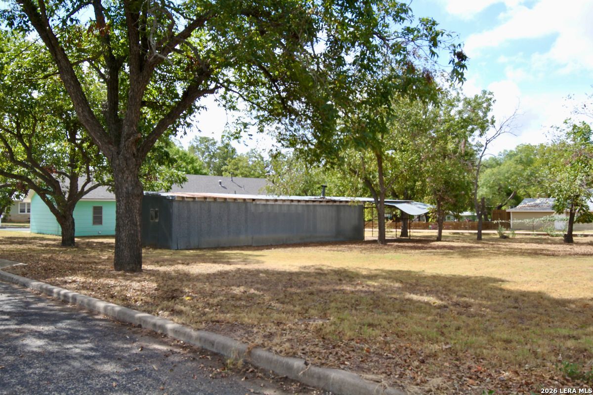 610 N Pine Street Fredericksburg TX 78624