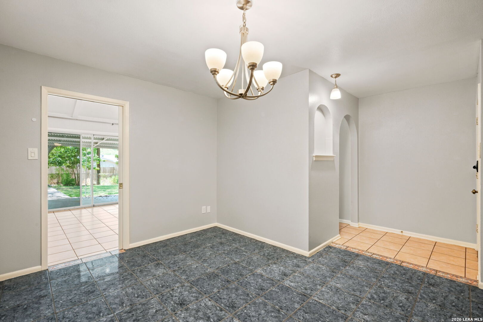 6702 Forest Dell Street San Antonio TX 78240