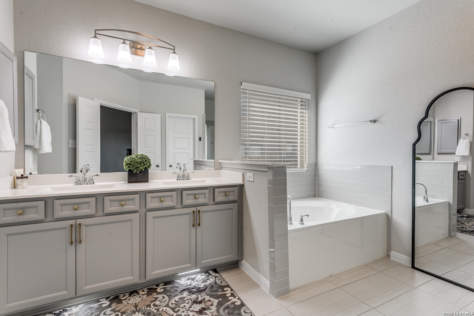 664 Colt Schertz TX 78154