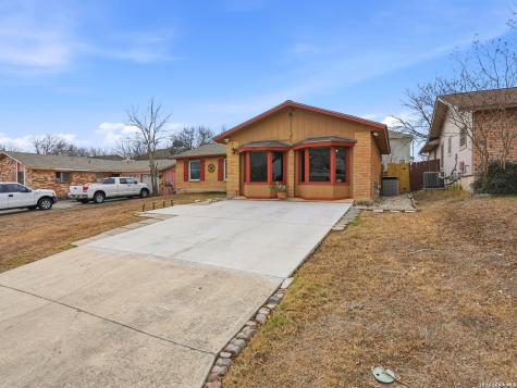 7438 Coers Boulevard Converse TX 78109