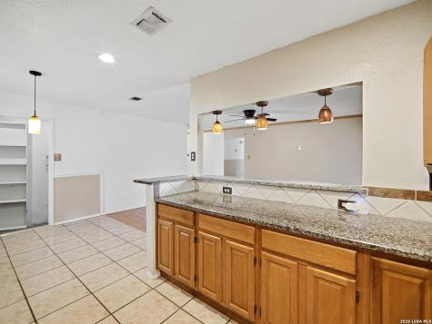 7438 Coers Boulevard Converse TX 78109
