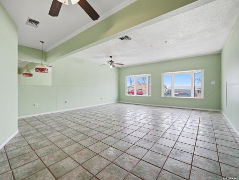 7438 Coers Boulevard Converse TX 78109
