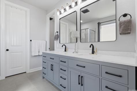 27838 Spanish Peaks Boerne TX 78015