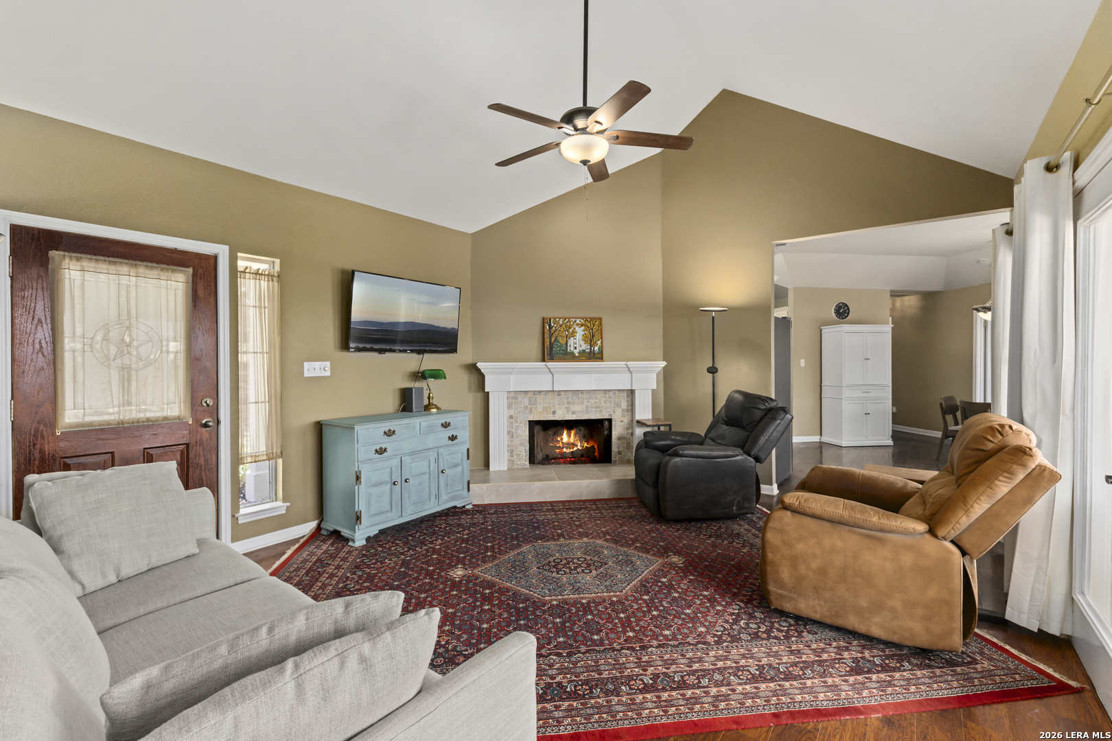 136 Lakeridge Loop Lakehills TX 78063