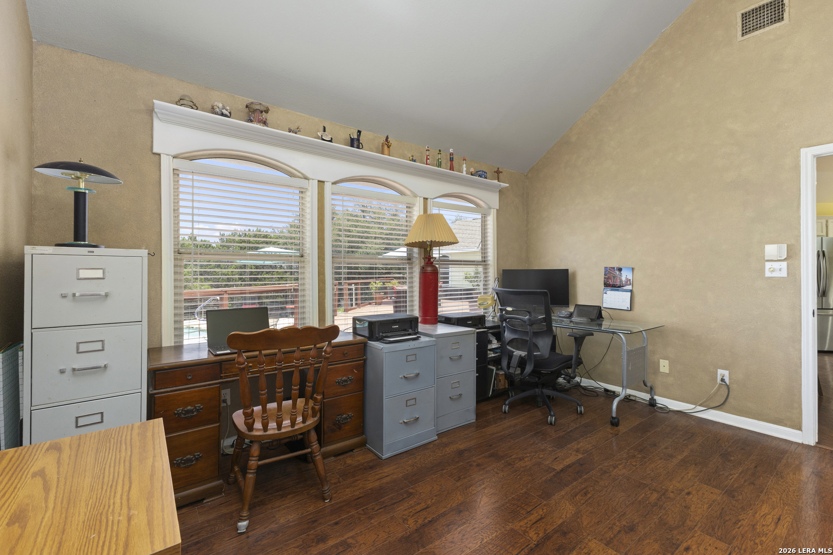 136 Lakeridge Loop Lakehills TX 78063