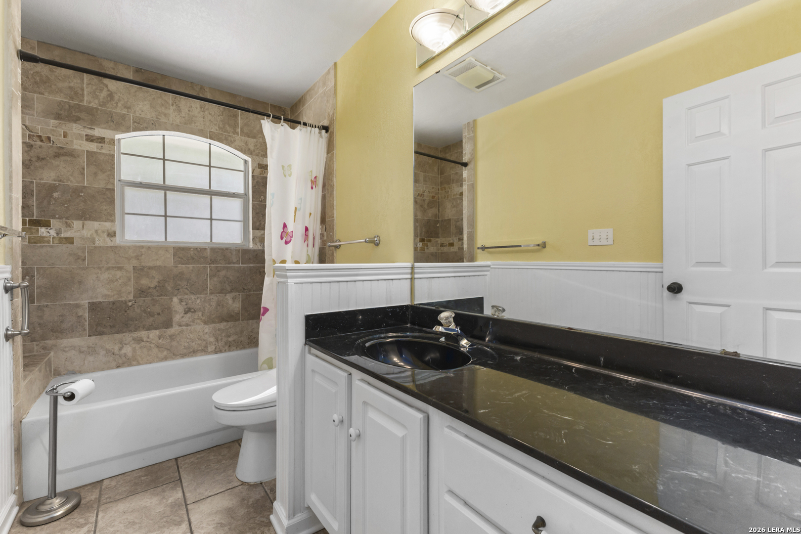 136 Lakeridge Loop Lakehills TX 78063