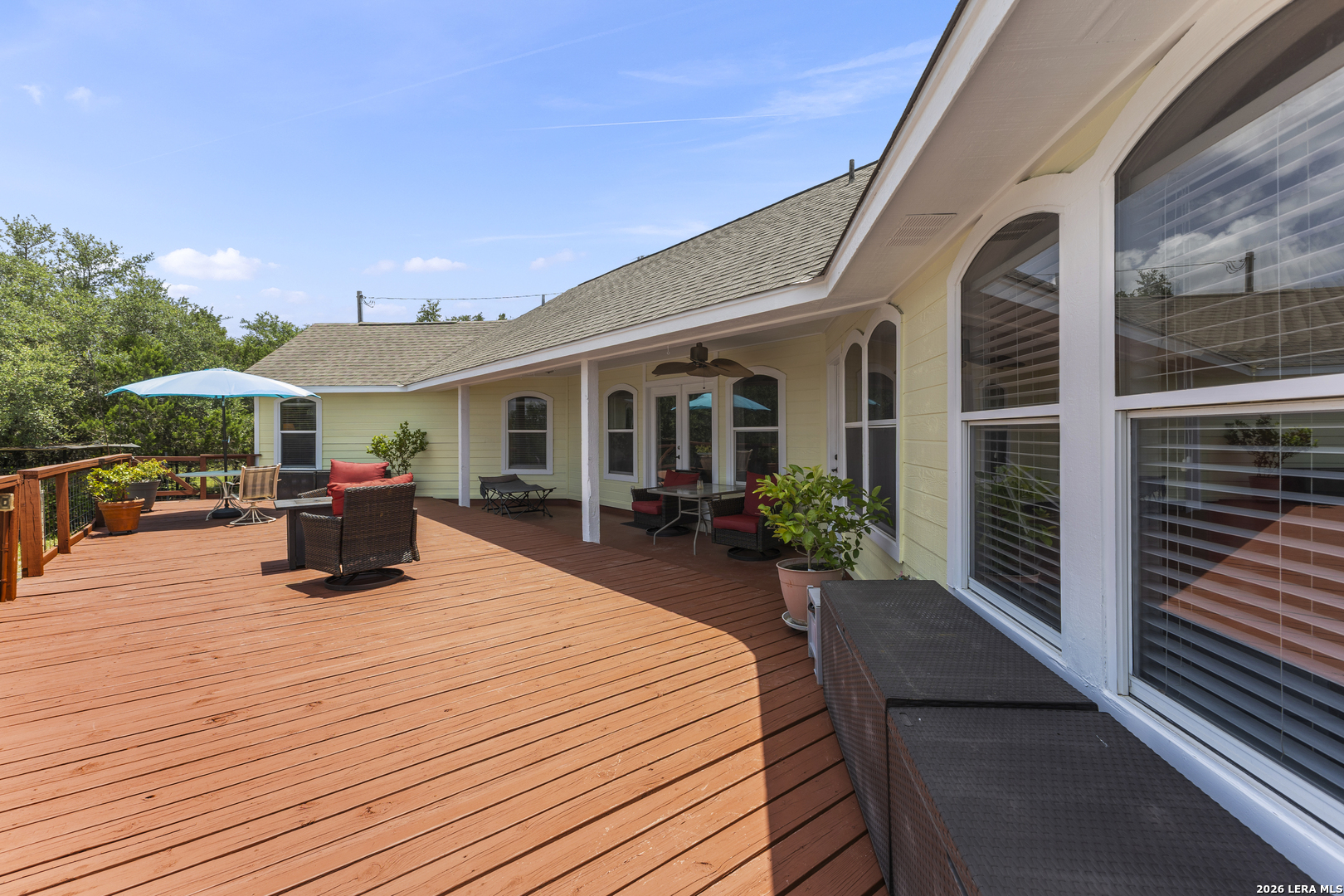 136 Lakeridge Loop Lakehills TX 78063