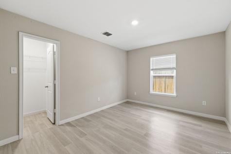 6447 Aj San Antonio TX 78252