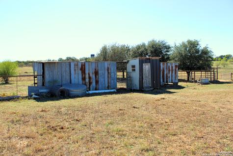 226 Fm 1107 Stockdale TX 78160