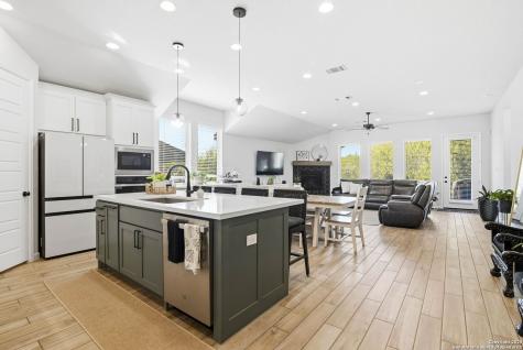 911 Swenson San Antonio TX 78245